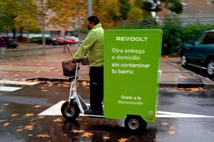 Revoolt electric scooter