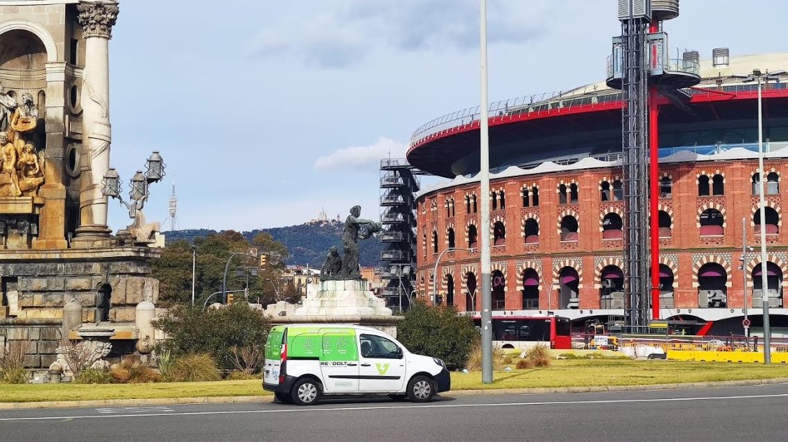 Revoolt's electric van in the surroundings of Arenas' shopping center from Barcelona